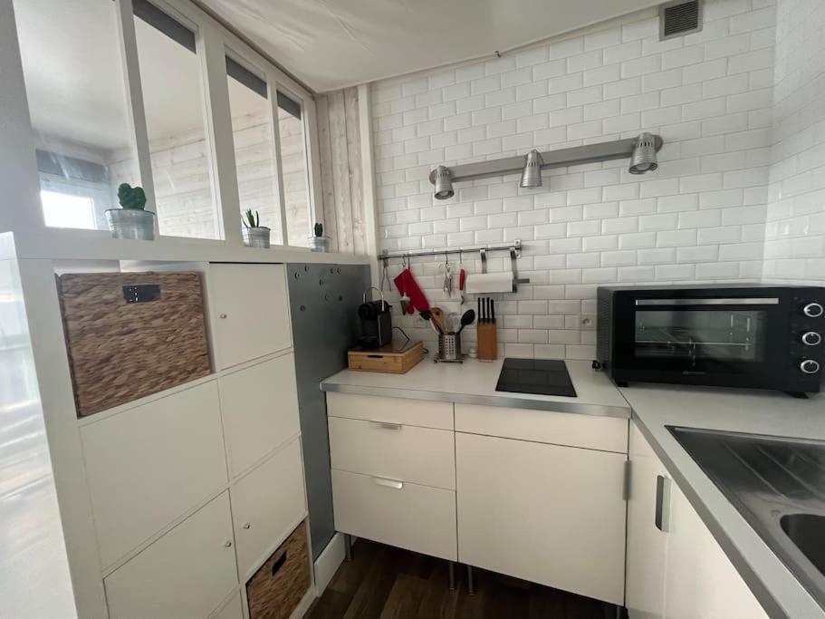 Studio Hyper Centre Порнише Экстерьер фото